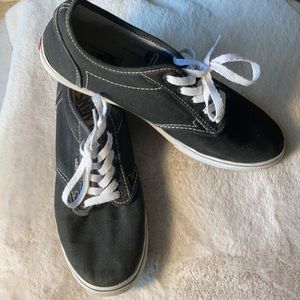 Black Vans Era shoe Size 9.5